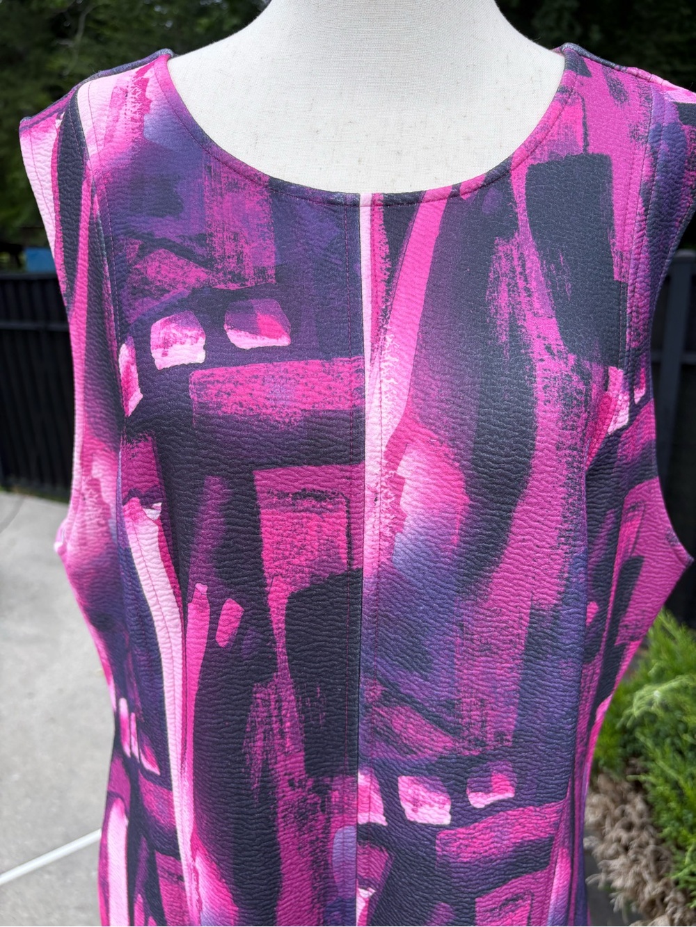 N Natori Brushstroke Pleated Scuba Crepe Mini Dress Magenta Sz 16 - Picture 6 of 7